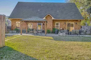 6456 Pansy Dr, Milton, FL 32570 - Photo 33