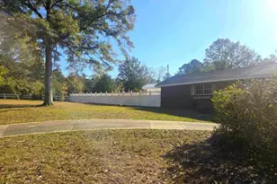 6001 W Hwy 4, Century, FL 32535 - Photo 5