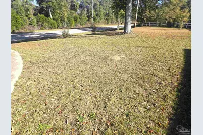 6001 W Hwy 4, Century, FL 32535 - Photo 15