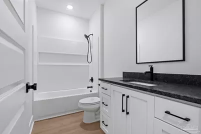 724 N Coyle St, Pensacola, FL 32501 - Photo 9