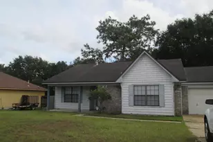 6734 Bellview Pines Rd, Pensacola, FL 32526 - Photo 1