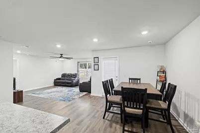 5293 Peach Dr, Pace, FL 32571 - Photo 15