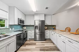 6885 Kapok Dr, Milton, FL 32583 - Photo 5