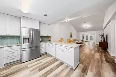 6885 Kapok Dr, Milton, FL 32583 - Photo 1