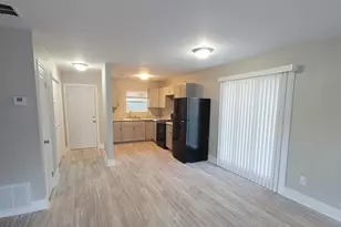 1445 Bakalane Ct, Pensacola, FL 32504 - Photo 5