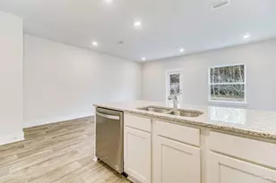 1512 Farragut Way, Pensacola, FL 32534 - Photo 11