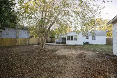 4655 Kimberly Dr, Pensacola, FL 32526 - Photo 7