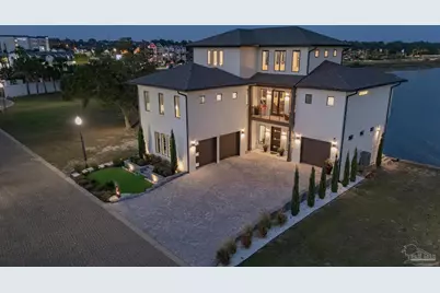 8 Wharf Ave, Pensacola, FL 32502 - Photo 3