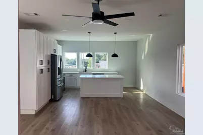 305 N Pace Blvd #A or B, Pensacola, FL 32505 - Photo 3