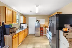 8838 Mary Fleming Dr, Pensacola, FL 32507 - Photo 9