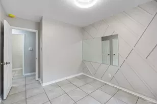 4664 Geneva Dr, Pensacola, FL 32526 - Photo 15