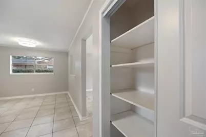 4664 Geneva Dr, Pensacola, FL 32526 - Photo 13