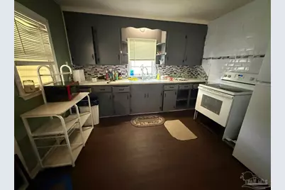 5685 Nicholas Ln, Pensacola, FL 32526 - Photo 19