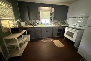 5685 Nicholas Ln, Pensacola, FL 32526 - Photo 19