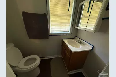 5685 Nicholas Ln, Pensacola, FL 32526 - Photo 15