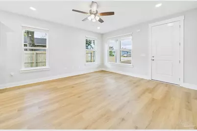 211 E Anderson St, Pensacola, FL 32503 - Photo 17