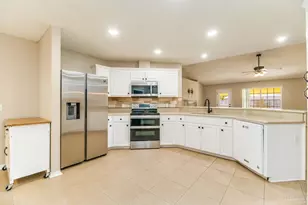 1225 Grand Ridge Cir, Gulf Breeze, FL 32563 - Photo 7