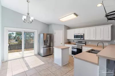 400 Peregrine Ct, Mary Esther, FL 32569 - Photo 17