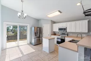 400 Peregrine Ct, Mary Esther, FL 32569 - Photo 17