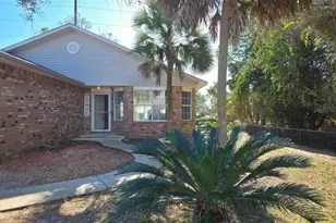 400 Peregrine Ct, Mary Esther, FL 32569 - Photo 3