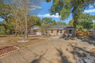 4740 Woodcliff Dr, Pensacola, FL 32504 - Photo 1