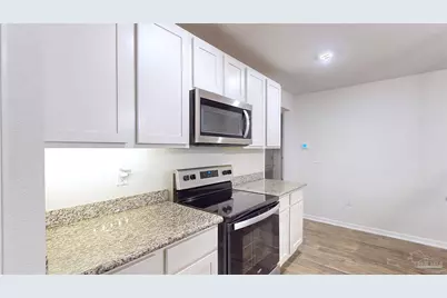 5740 Guinevere Ln, Milton, FL 32583 - Photo 15