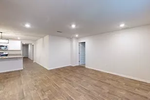 5740 Guinevere Ln, Milton, FL 32583 - Photo 13