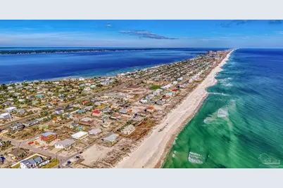 906 Panferio Dr, Pensacola Beach, FL 32561 - Photo 69