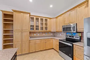 906 Panferio Dr, Pensacola Beach, FL 32561 - Photo 9