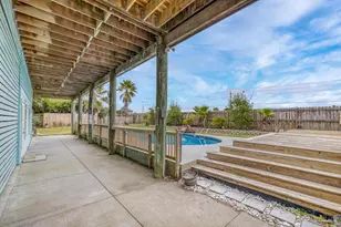 906 Panferio Dr, Pensacola Beach, FL 32561 - Photo 41