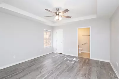 1849 Candlewood Dr, Navarre, FL 32566 - Photo 9