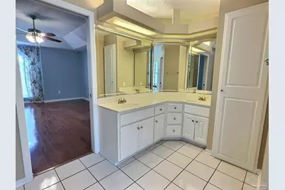 6005 Chandelle Cir, Pensacola, FL 32507 - Photo 13