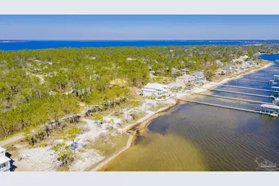 5870 Red Cedar St, Pensacola, FL 32507 - Photo 11