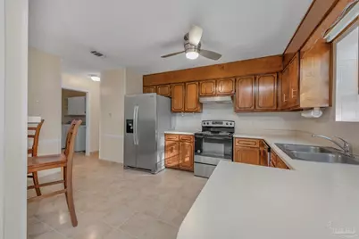 1012 Coronado Ct, Gulf Breeze, FL 32563 - Photo 17