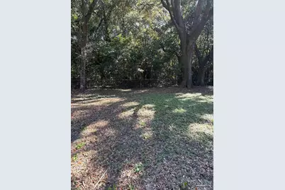 5748 Princeton Dr, Pensacola, FL 32526 - Photo 13