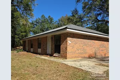 5720 Fairway Dr, Milton, FL 32570 - Photo 1