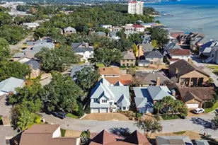 3377 Chantarene Dr, Pensacola, FL 32507 - Photo 5