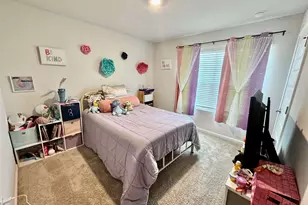 5645 Guinevere Ln, Milton, FL 32583 - Photo 5