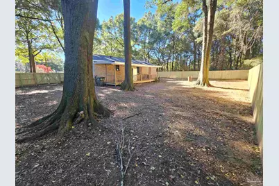 5270 Barcelona St, Pace, FL 32571 - Photo 3