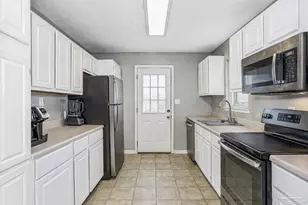 6810 Myra St, Molino, FL 32577 - Photo 9