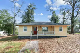 6810 Myra St, Molino, FL 32577 - Photo 1