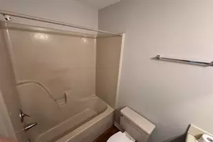 6413 Kennington Cir, Milton, FL 32570 - Photo 7