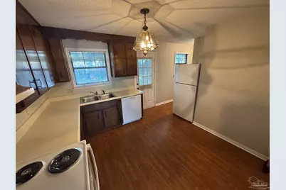 6413 Kennington Cir, Milton, FL 32570 - Photo 5