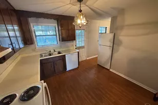 6413 Kennington Cir, Milton, FL 32570 - Photo 5