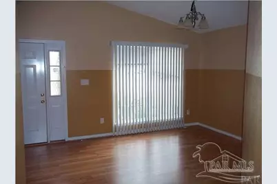 5121 Cocoa Dr, Pensacola, FL 32526 - Photo 3