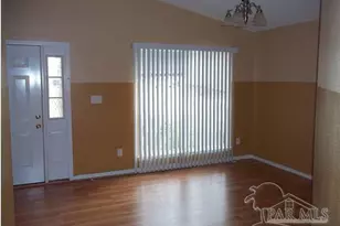 5121 Cocoa Dr, Pensacola, FL 32526 - Photo 3