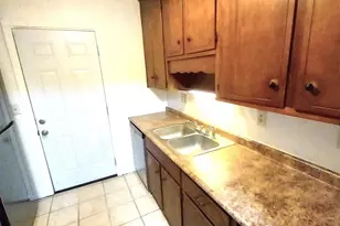 11 N Stillman St, Pensacola, FL 32505 - Photo 5