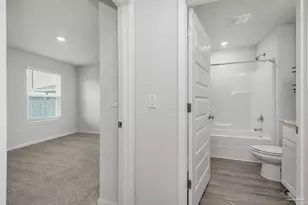 5280 Peach Dr, Pace, FL 32571 - Photo 11