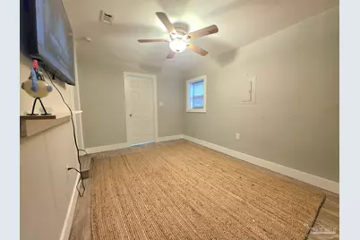 18 Milton Rd, Pensacola, FL 32507 - Photo 15