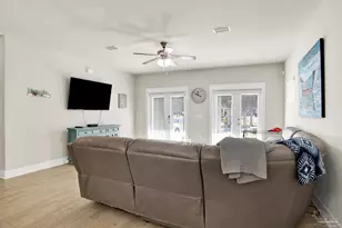 7955 Double Gate Dr, Pensacola, FL 32507 - Photo 9